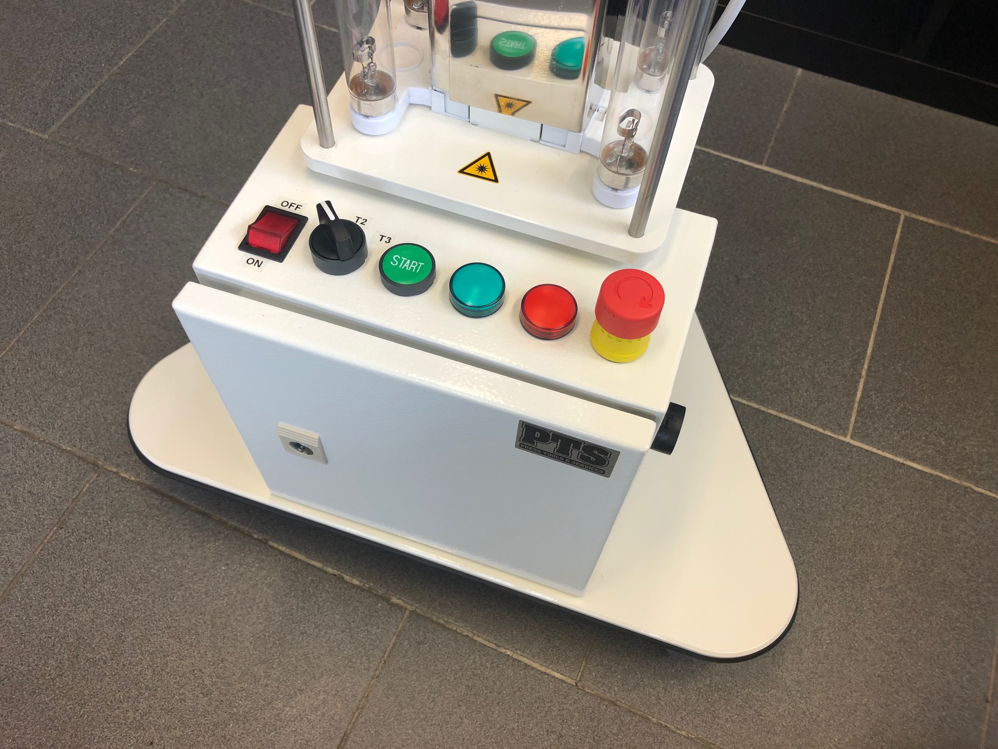 Panneau de commande luminaire mobile stérilisation UVC